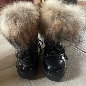 Women's Black Fur-Trimmed Boots